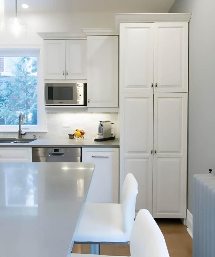 Customize a kitchen cabinet Montreal