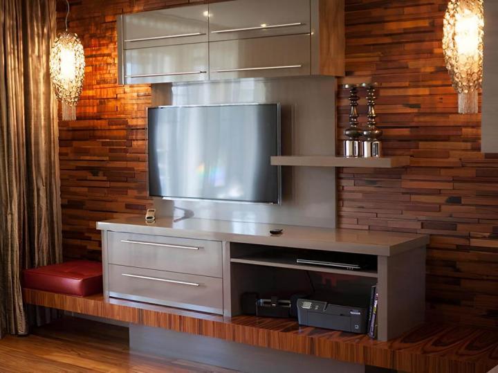 Furniture stripping and lacquering Montreal